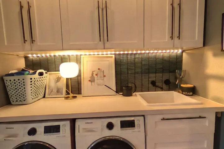 Laundry in the 360 tour