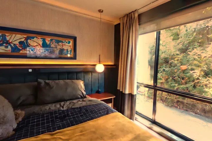 Primary bedroom in the 360 tour